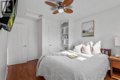 42 Bluebell Crescent, Whitby (Lynde Creek), ON - Indoor Photo Showing Bedroom