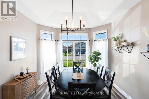 36 Farmington Crescent, Belleville, ON - Indoor Photo Showing Dining Room