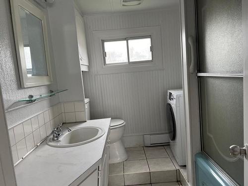 Bathroom - 65 Rue Fernand, Montréal (L'Île-Bizard/Sainte-Geneviève), QC - Indoor