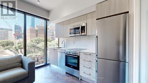 403 - 28 Wellesley Street E, Toronto, ON - Indoor Photo Showing Kitchen With Stainless Steel Kitchen