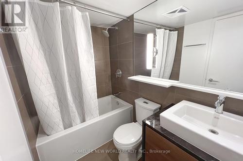 1207 - 121 Mcmahon Drive, Toronto, ON - Indoor Photo Showing Bathroom