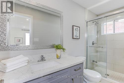 6 New Forest Square, Toronto, ON - Indoor Photo Showing Bathroom
