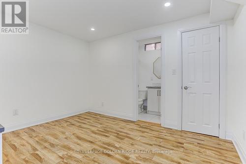 6 New Forest Square, Toronto, ON - Indoor Photo Showing Other Room