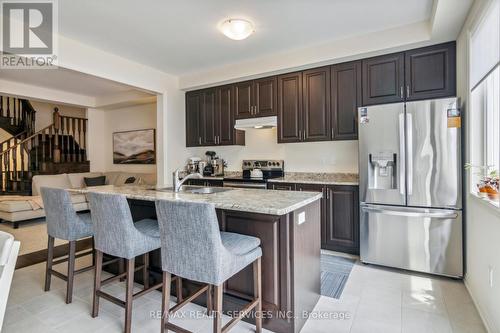 87 Wesmina Avenue, Whitchurch-Stouffville, ON - Indoor Photo Showing Kitchen