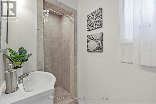 2233 North Orr Lake Road, Springwater, ON - Indoor Photo Showing Bathroom