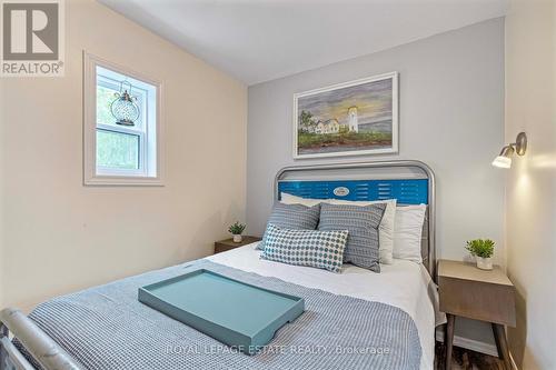 2233 North Orr Lake Road, Springwater, ON - Indoor Photo Showing Bedroom