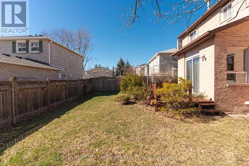 1537 Queensbury Crescent, Oakville, ON - Outdoor