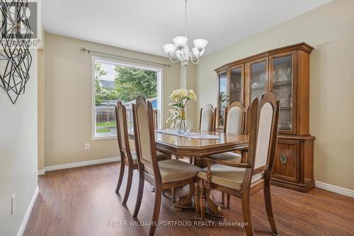 5 Breesegarden Lane, Guelph, ON - Indoor Photo Showing Dining Room