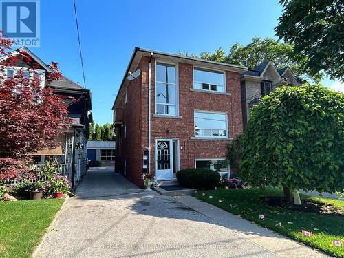 126 Barker Av Avenue, Toronto, ON - Outdoor