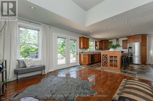 1282 Greenfield Road, Cambridge, ON - Indoor Photo Showing Other Room