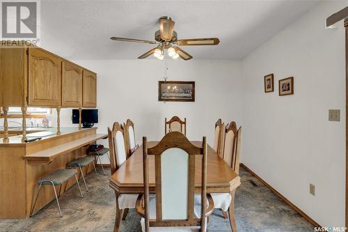 109 1St Avenue E, Gravelbourg, SK - Indoor Photo Showing Dining Room