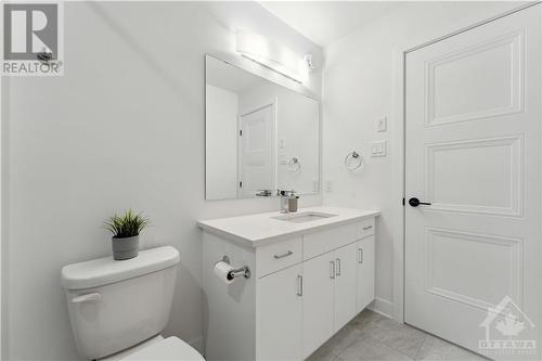 812 Atrium Ridge, Ottawa, ON - Indoor Photo Showing Bedroom