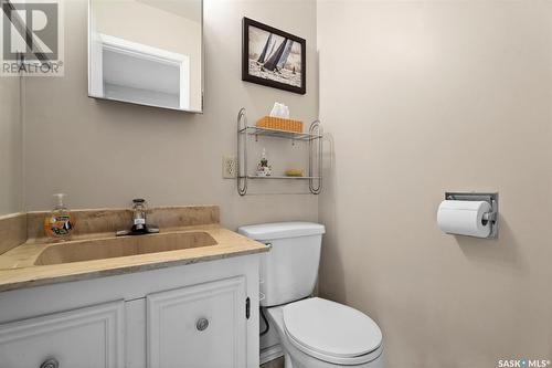 311 Railway Avenue, Middle Lake, SK - Indoor Photo Showing Bathroom