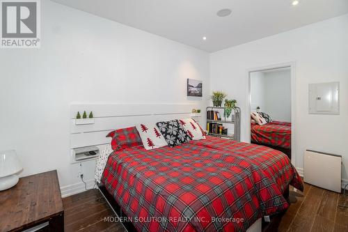 302 - 770 Bay Street, Toronto, ON - Indoor Photo Showing Bedroom
