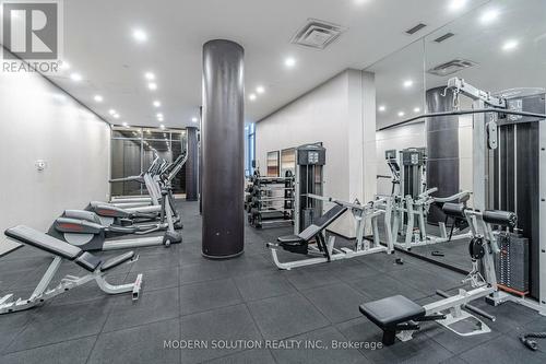 302 - 770 Bay Street, Toronto (Bay Street Corridor), ON - Indoor Photo Showing Gym Room