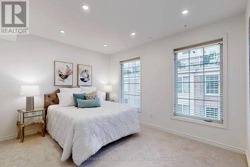 528 - 3 Everson Drive, Toronto (Willowdale East), ON - Indoor Photo Showing Bedroom