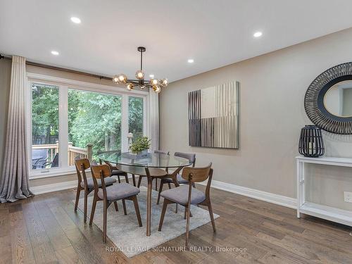 25 Burleigh Heights Dr, Toronto, ON - Indoor Photo Showing Dining Room