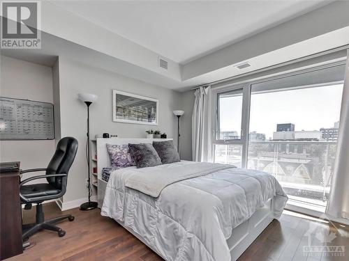 40 Nepean Street Unit#607, Ottawa, ON - Indoor Photo Showing Bedroom