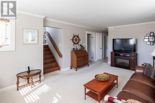 17 Blade Crescent, Mount Pearl, NL - Indoor Photo Showing Living Room