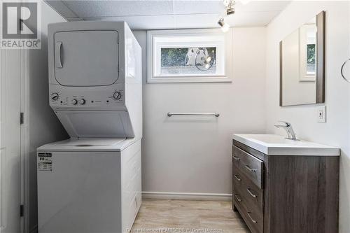 22 Parkwood, Moncton, NB - Indoor Photo Showing Laundry Room