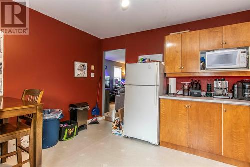 114-116 Springdale Street, St. John'S, NL - Indoor Photo Showing Kitchen