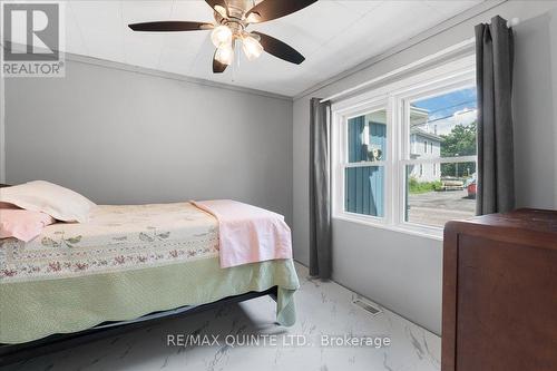 67 Manley Drive, Belleville, ON - Indoor Photo Showing Bedroom