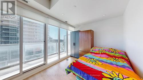 712 - 115 Mcmahon Drive, Toronto, ON - Indoor Photo Showing Bedroom