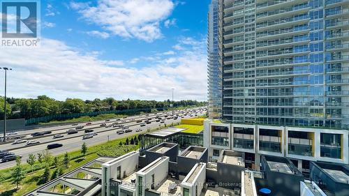 712 - 115 Mcmahon Drive, Toronto, ON - Outdoor