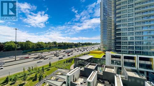 712 - 115 Mcmahon Drive, Toronto, ON - Outdoor