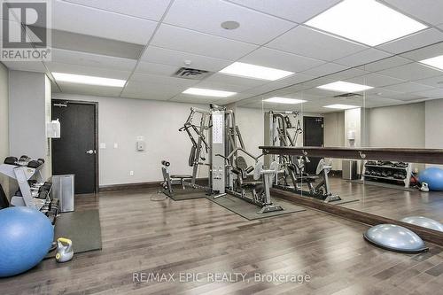 3305 - 19 Grand Trunk Crescent, Toronto, ON - Indoor Photo Showing Gym Room