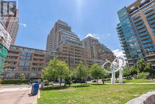 418A - 75 East Liberty Street, Toronto, ON - Outdoor With Facade