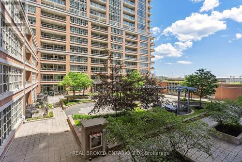 418A - 75 East Liberty Street, Toronto, ON - Outdoor