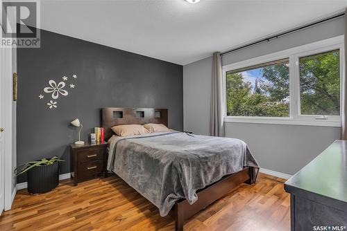 2716 Mcconnell Avenue, Saskatoon, SK - Indoor Photo Showing Bedroom