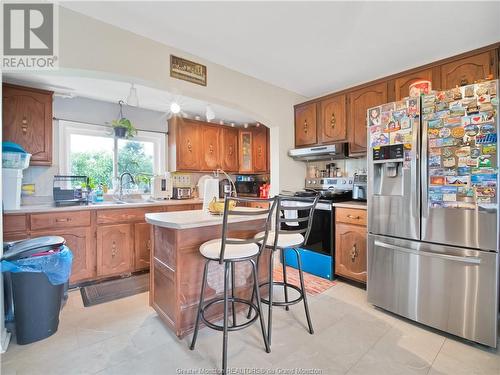 1740-1742 Champlain St, Dieppe, NB - Indoor Photo Showing Kitchen