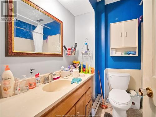 1740-1742 Champlain St, Dieppe, NB - Indoor Photo Showing Bathroom