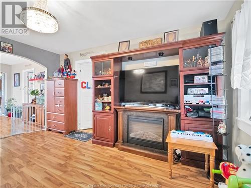1740-1742 Champlain St, Dieppe, NB - Indoor With Fireplace