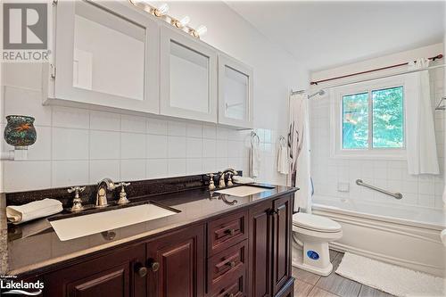 8 South Island Trail, Brechin, ON - Indoor Photo Showing Bathroom