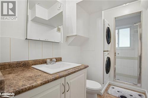 8 South Island Trail, Brechin, ON - Indoor Photo Showing Laundry Room