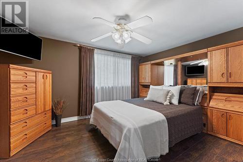 5735 Hastings, Lasalle, ON - Indoor Photo Showing Bedroom