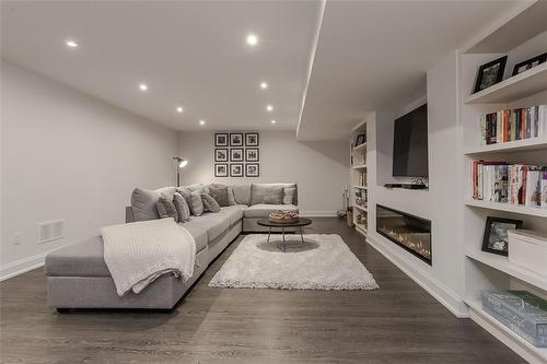 7 Karner Blue Lane, Simcoe, ON - Indoor Photo Showing Living Room With Fireplace