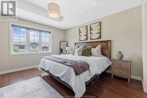 11993 Boulder Crescent, Windsor, ON - Indoor Photo Showing Bedroom