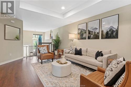 11993 Boulder Crescent, Windsor, ON - Indoor Photo Showing Living Room