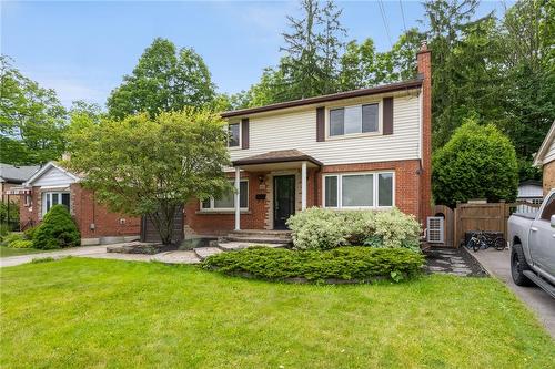 46 Kemp Drive, Dundas, ON - Outdoor