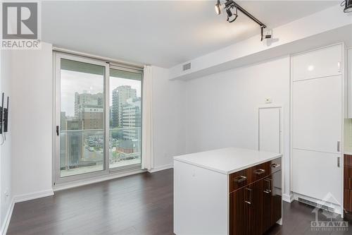 300 Lisgar Street Unit#710, Ottawa, ON - Indoor