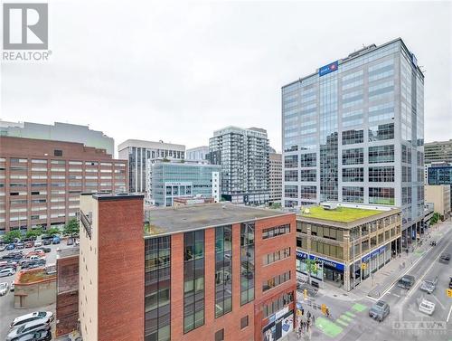 324 Laurier Avenue W Unit#806, Ottawa, ON - Outdoor