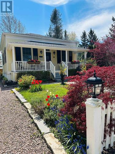 646 King Street, Niagara-On-The-Lake, ON - Outdoor With Deck Patio Veranda