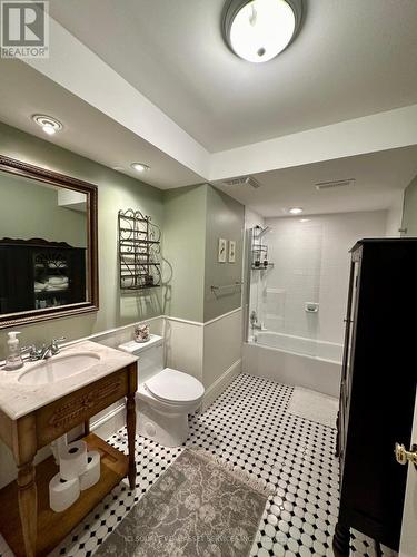 646 King Street, Niagara-On-The-Lake, ON - Indoor Photo Showing Bathroom