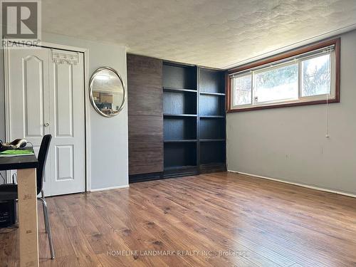 150 Fennell Avenue E, Hamilton, ON - Indoor Photo Showing Other Room