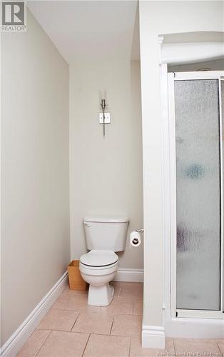 39 Parkhurst Drive, Grafton, NB - Indoor Photo Showing Bathroom