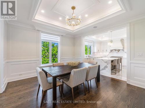 17 Daniel Cozens Court, Toronto, ON - Indoor Photo Showing Dining Room